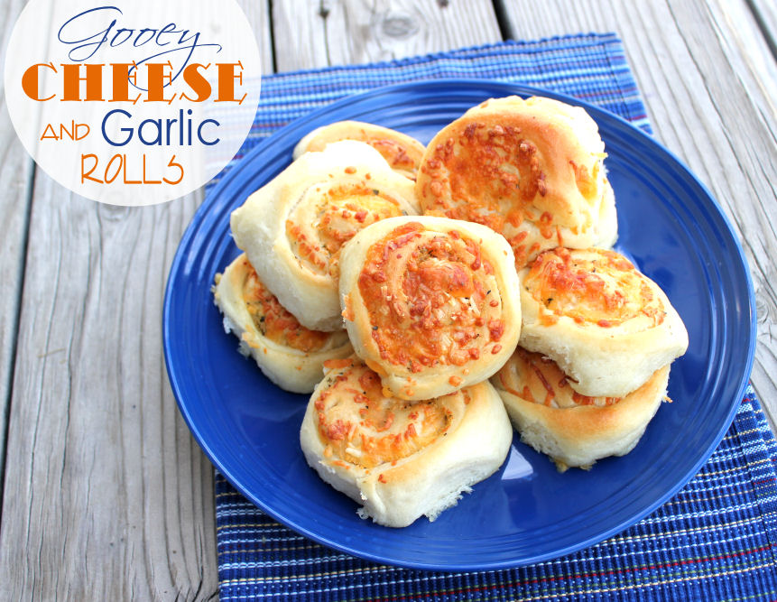 Gooey Cheese and Garlic Rolls