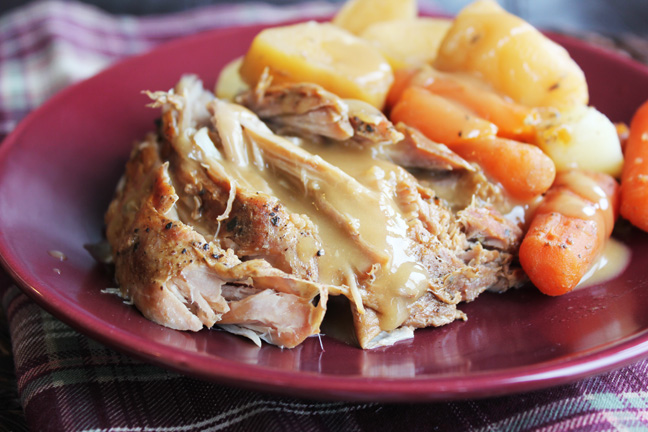 Pot Pork Roast with Vegetables and Gravy (Renewed) – Cooks Up