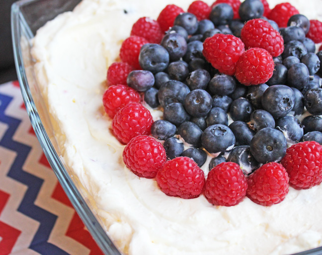 Creamy Vanilla Berry Salad