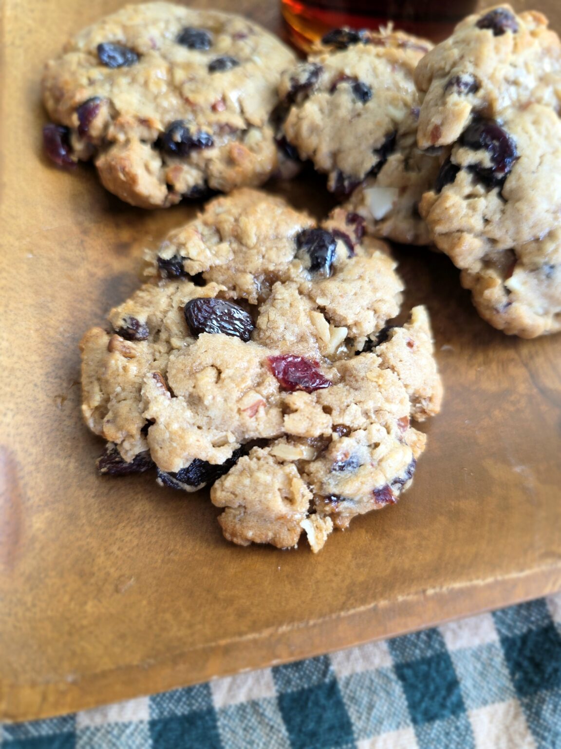 Jamie Cookies Chewy Oatmeal Raisin and Maple Cookies - Jamie Cooks It Up